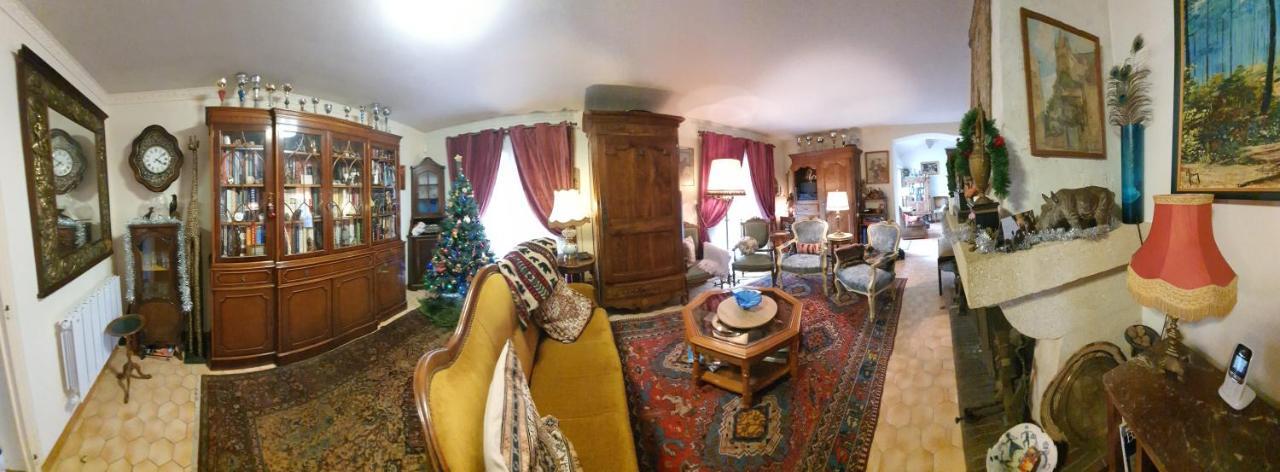 Le Petit Manoir Bed & Breakfast Vaux-sur-Mer Bagian luar foto