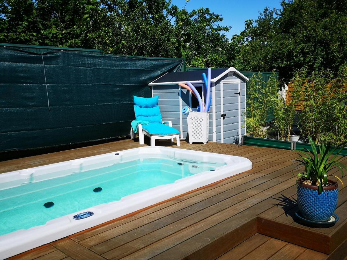 Le Petit Manoir Bed & Breakfast Vaux-sur-Mer Bagian luar foto