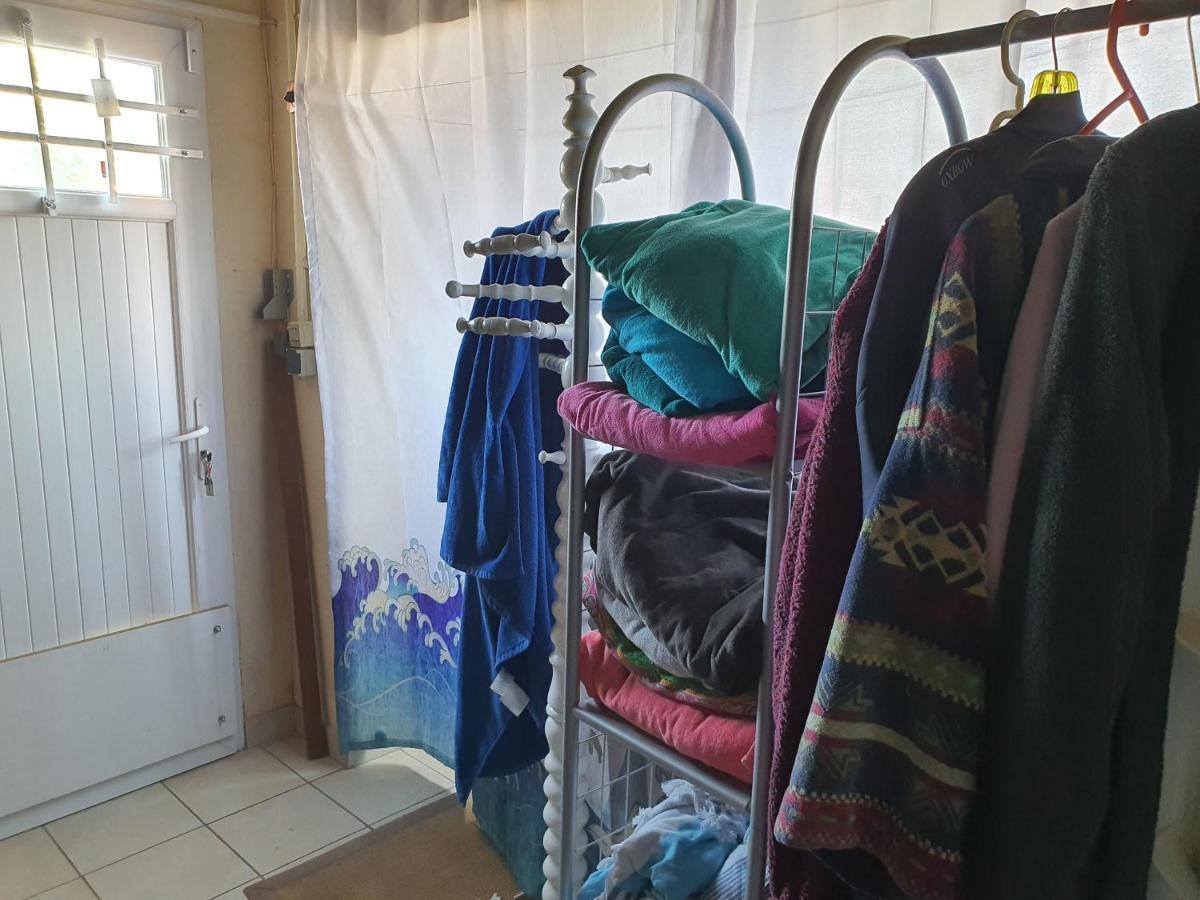 Le Petit Manoir Bed & Breakfast Vaux-sur-Mer Bagian luar foto