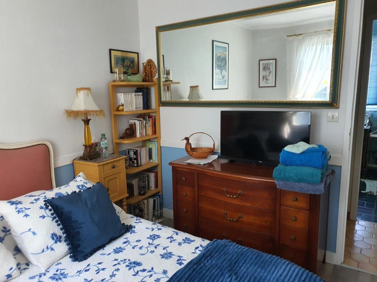 Le Petit Manoir Bed & Breakfast Vaux-sur-Mer Bagian luar foto